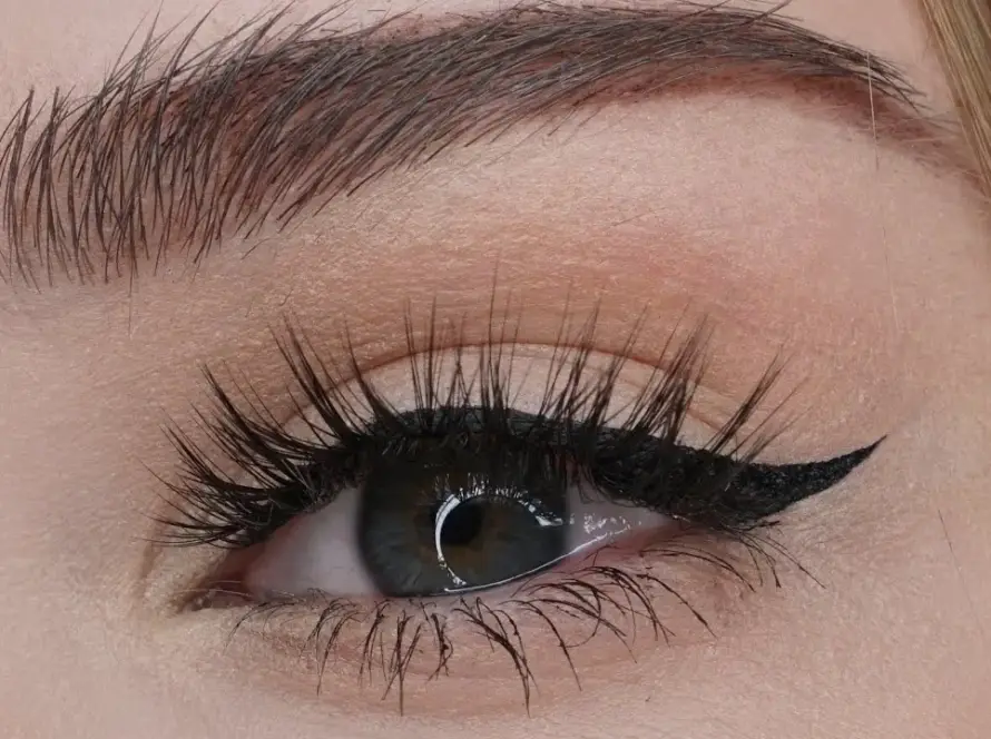 Eyeliner Lidstrich in Bad Salzuflen